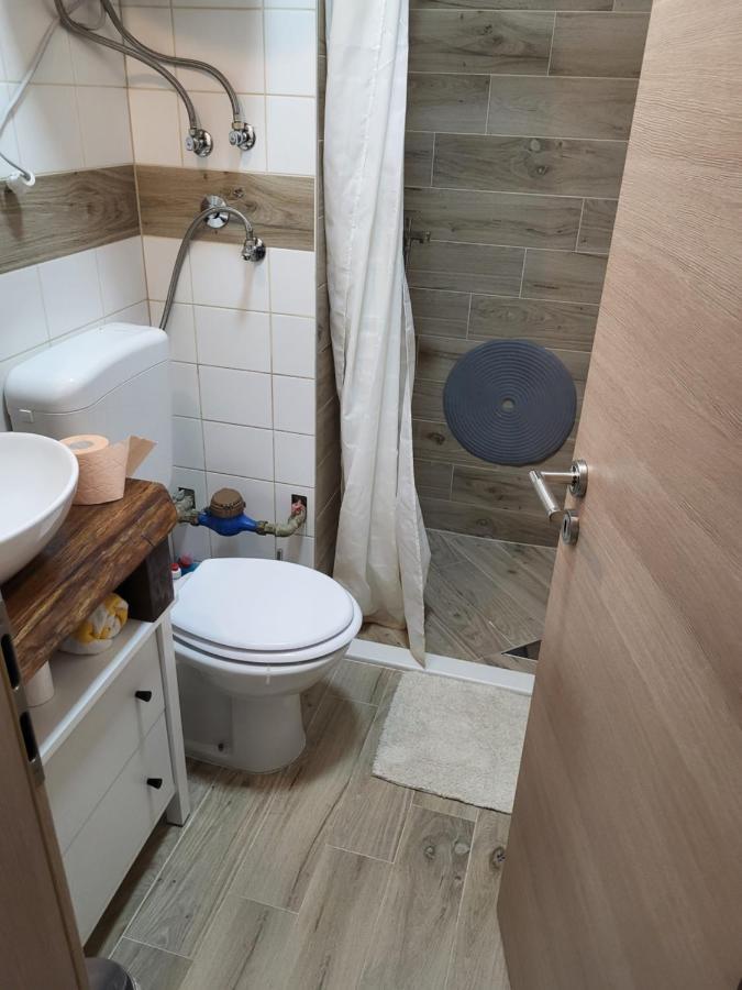Studio Apartman Tamai Kutina Exterior photo